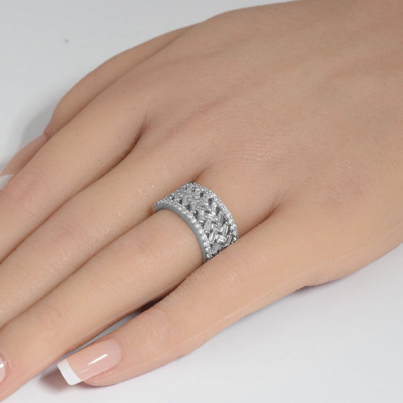 DIAMOND CLOSEOUT!  .95ct G SI 14K White Gold Round & Baguette Diamond Ring