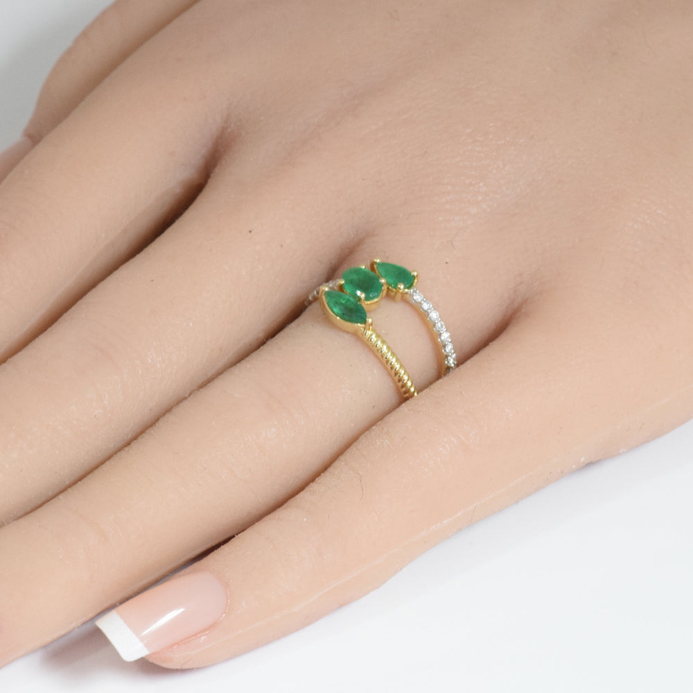 SPECIAL! .90ct G SI 14K Yellow Gold Diamond & Emerald Gemstones Wrap Around Band Ring  Size 6.5