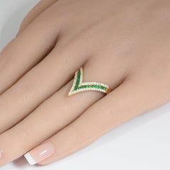 SPECIAL! .69ct G SI 14K Yellow Gold Diamond & Emerald Gemstones Band Ring Size 6.5