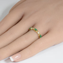 SPECIAL!.49ct G SI 14K Yellow Gold Diamond & Emerald Gemstone Ring Size 6.5