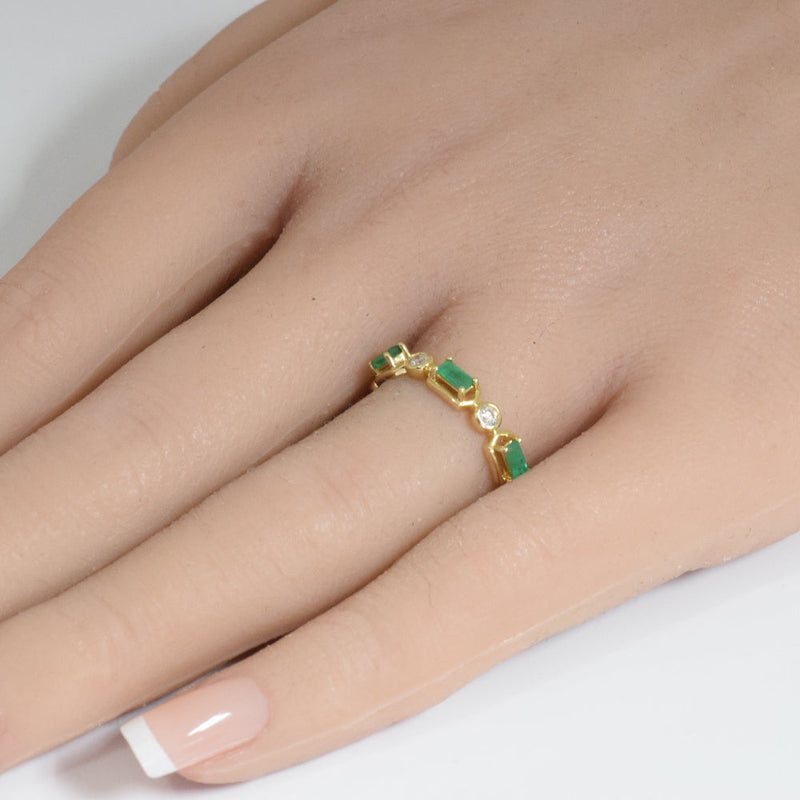 SPECIAL!.49ct G SI 14K Yellow Gold Diamond & Emerald Gemstone Ring Size 6.5