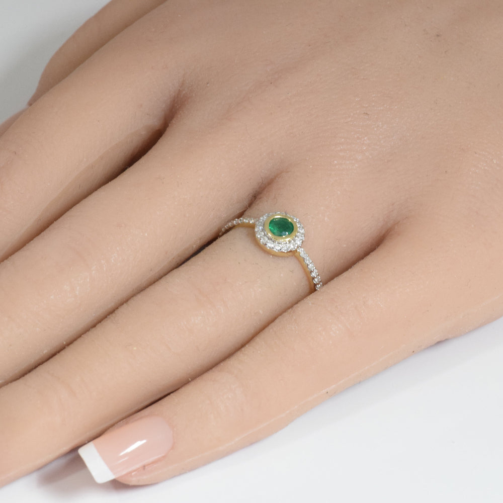 SPECIAL!.43ct G SI 14K Yellow Gold Round Diamond & Emerald Gemstone Ring Size 6.5