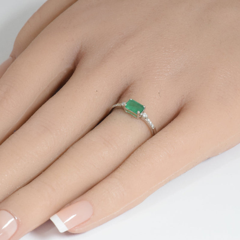 SPECIAL! .60ct G SI 14K White Gold Diamond & Emerald Gemstone Ring Size 6.5