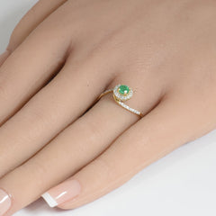 SPECIAL!.38ct G SI 14K Yellow Gold Diamond & Emerald Gemstone Twisted Ring Size 6.5