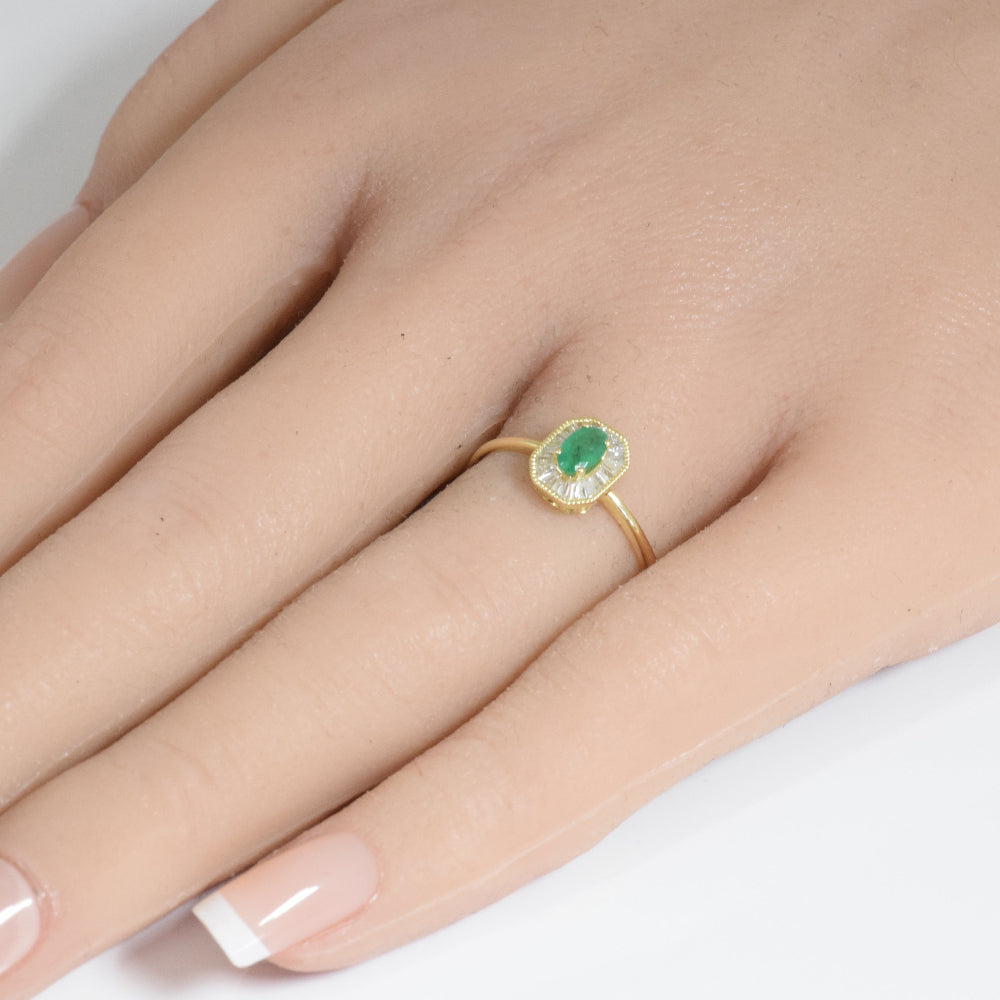 SPECIAL!.45ct G SI 14K Yellow Gold Baguette Diamond & Emerald Gemstone Ring Size 6.5