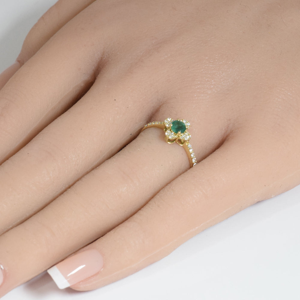 SPECIAL!.44ct G SI 14K Yellow Gold Diamond & Emerald Gemstone Clover Design Ring Size 6.5