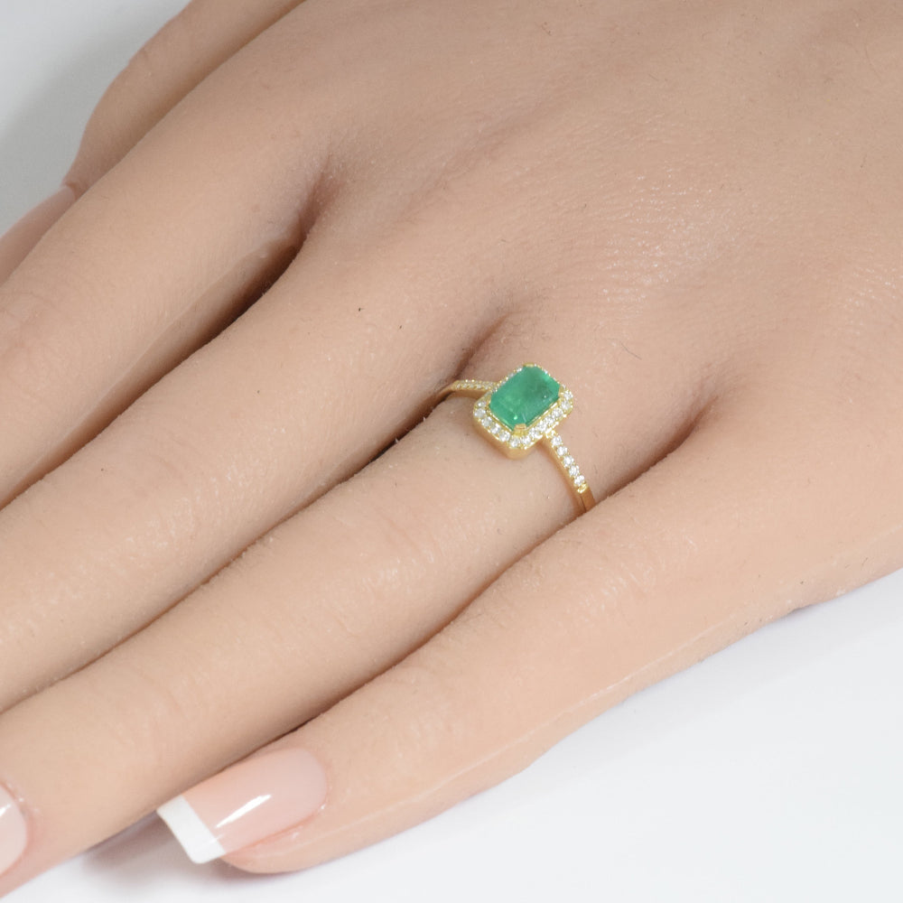 SPECIAL!.72ct G SI 14K Yellow Gold Diamond & Emerald Gemstone Ring Size 6.5