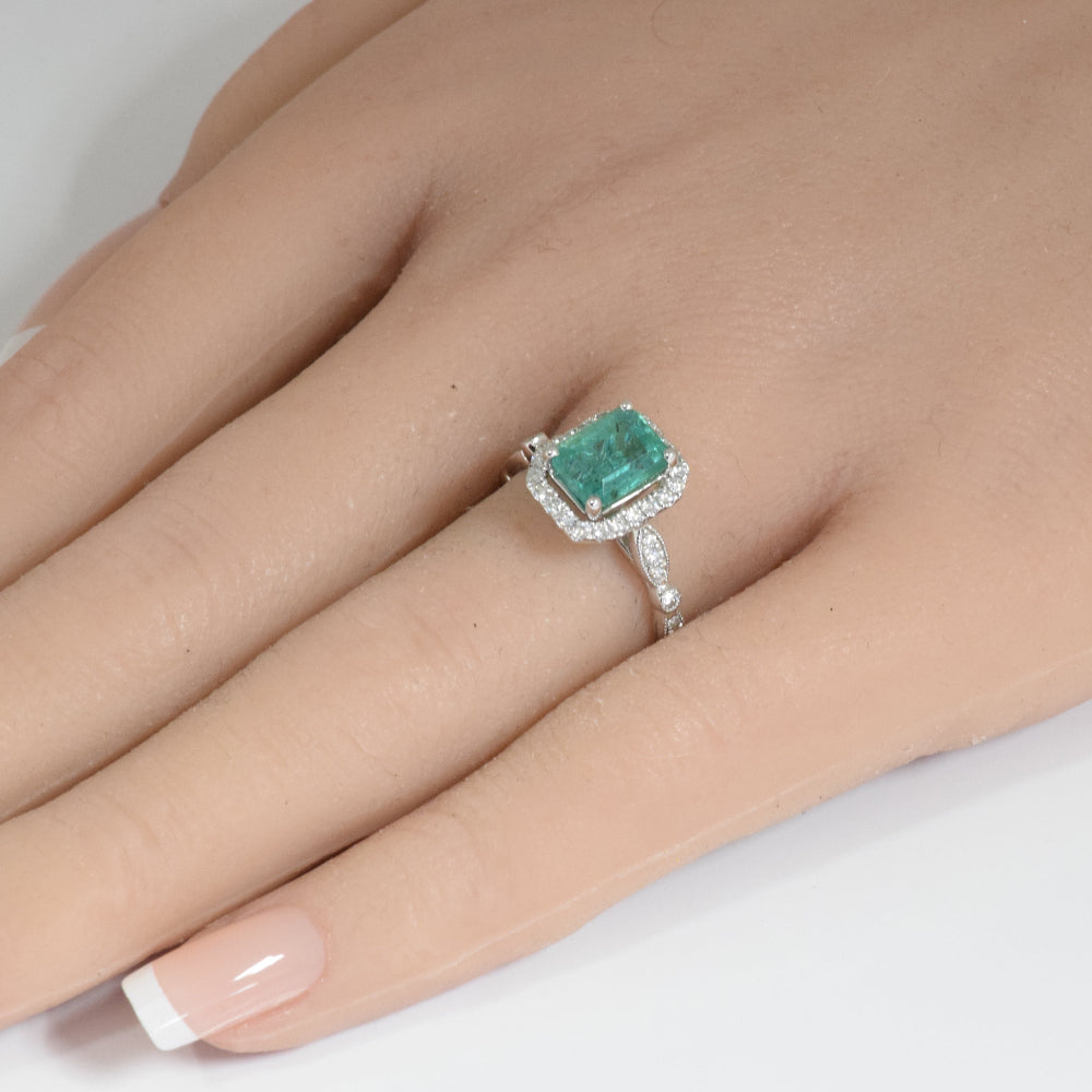 SPECIAL!2.06ct G SI 14K White Gold Diamond & Emerald Gemstone Engagement Ring Size 6.5