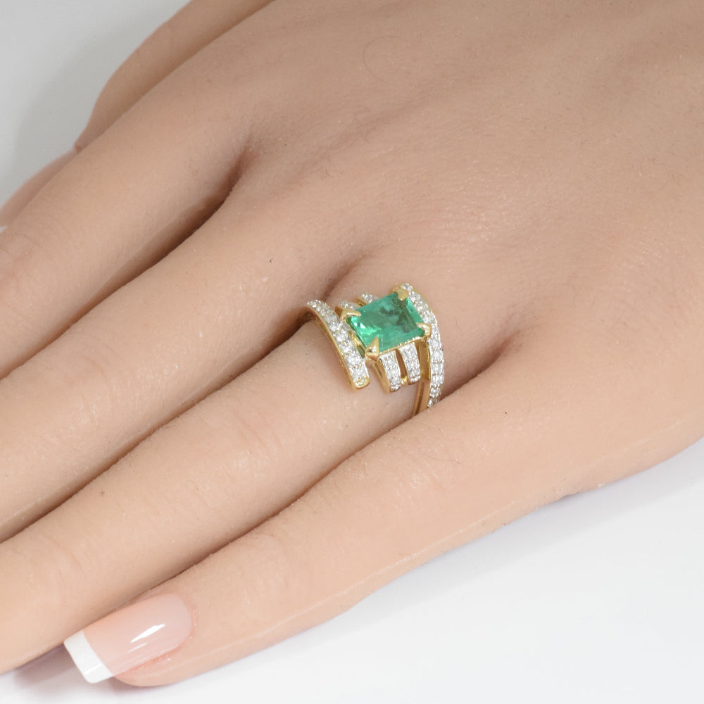 SPECIAL!1.85ct G SI 14K Yellow Gold Diamond & Emerald Gemstone Ring Size 6.5