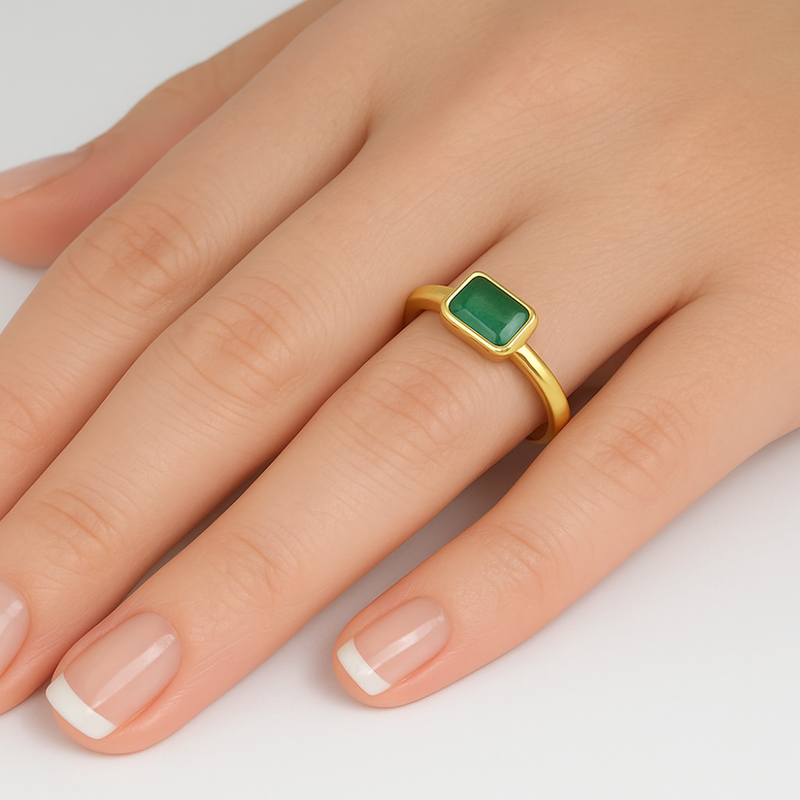 SPECIAL!.50ct G SI 14K Yellow Gold Bezel Set Emerald Gemstone Ring Size 6.5
