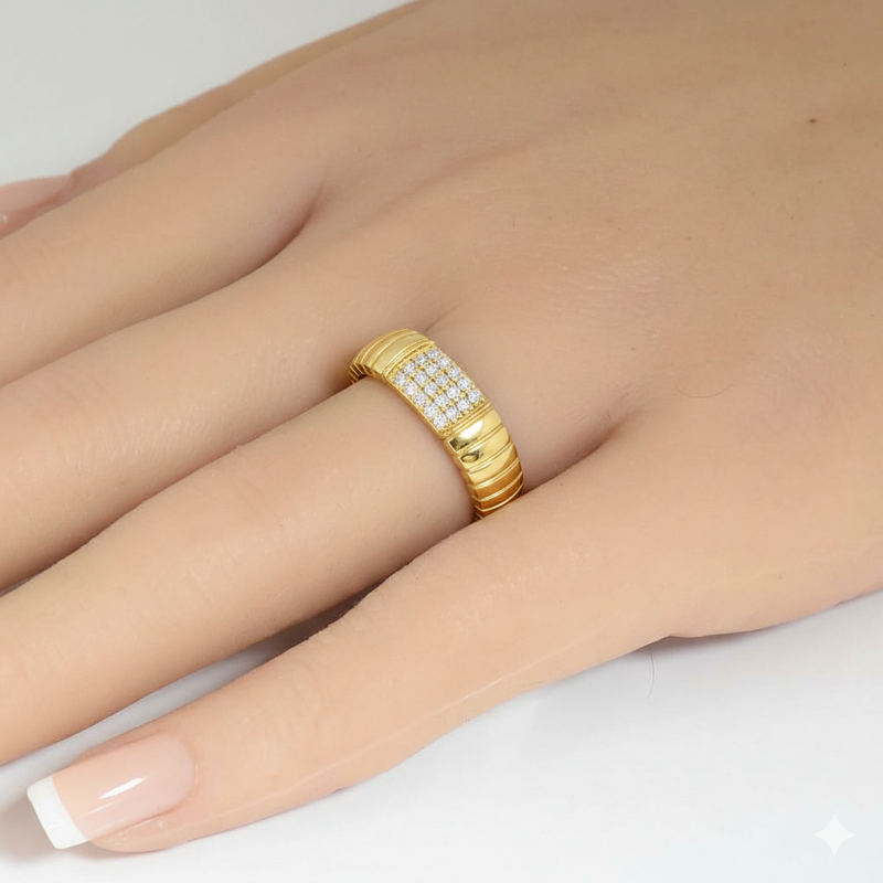 SPECIAL! .18ct G SI 14kt Yellow Gold Round Diamond Band Ring Size 6.5