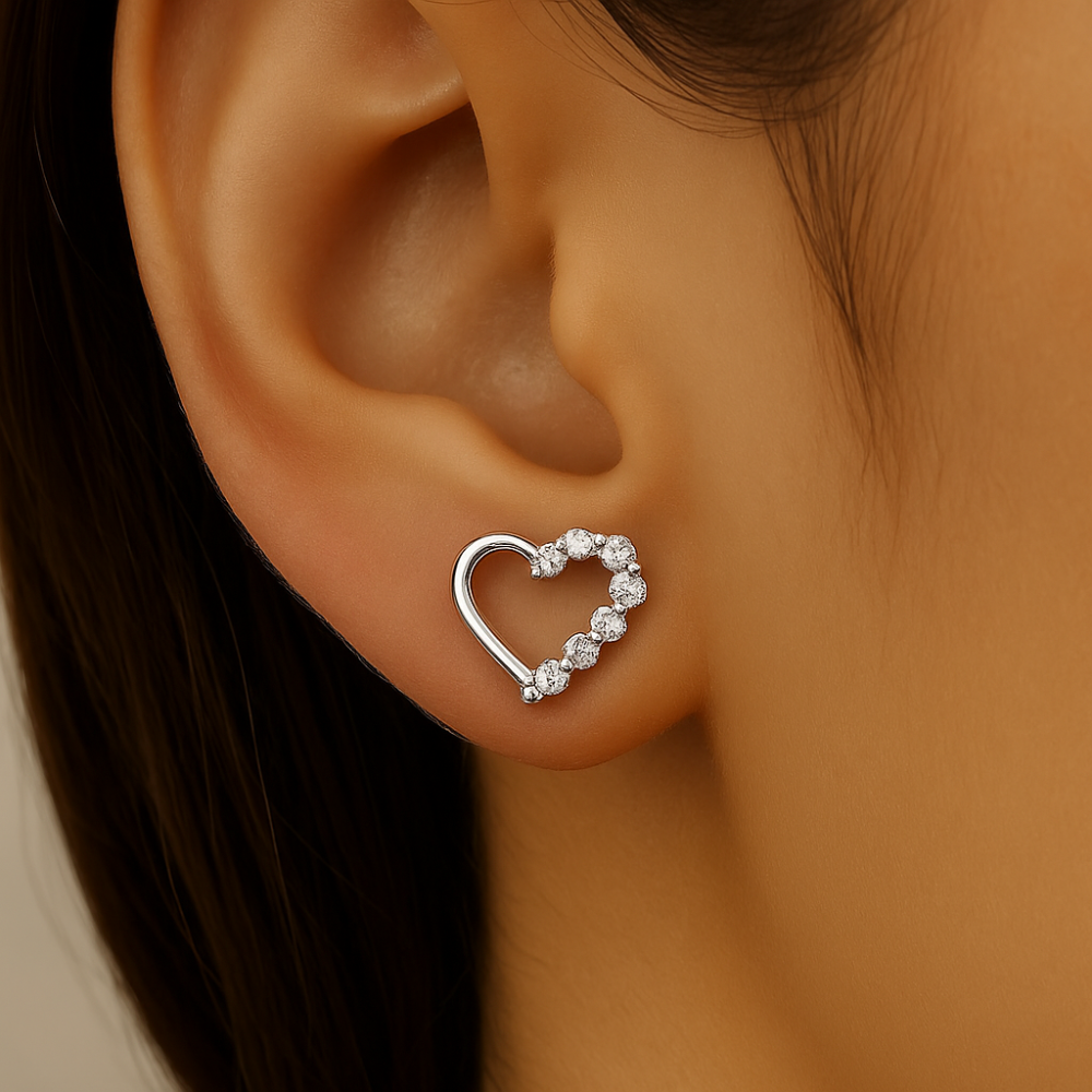 SPECIAL! .22ct G SI 14K White Gold Heart Shaped Diamond Earrings