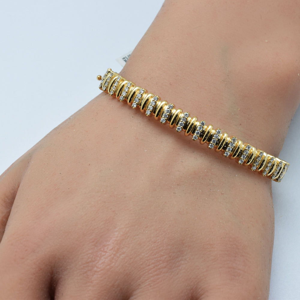 SPECIAL!.75ct G SI 14K Yellow Gold Round Diamond Bangle Bracelet
