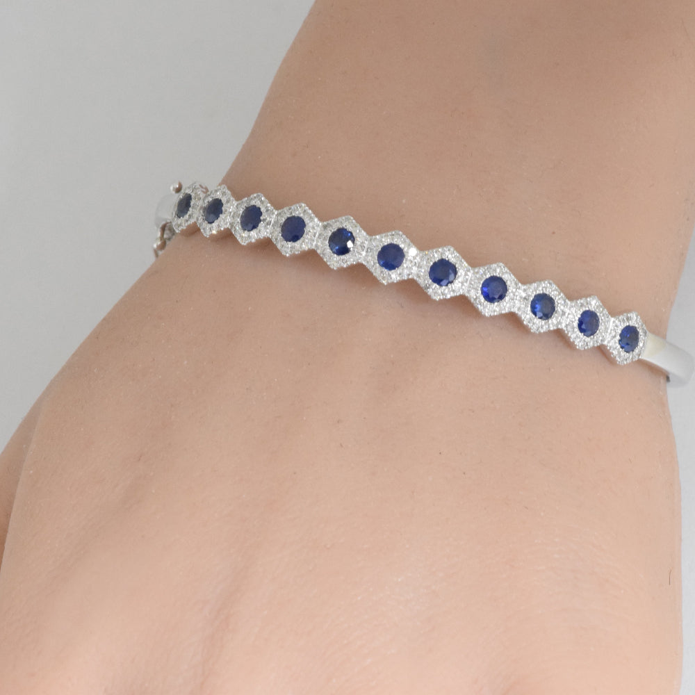 SPECIAL!2.16ct G SI 14K White Gold Octagon Shape Diamond & Blue Sapphire Gemstone Bangle Bracelet