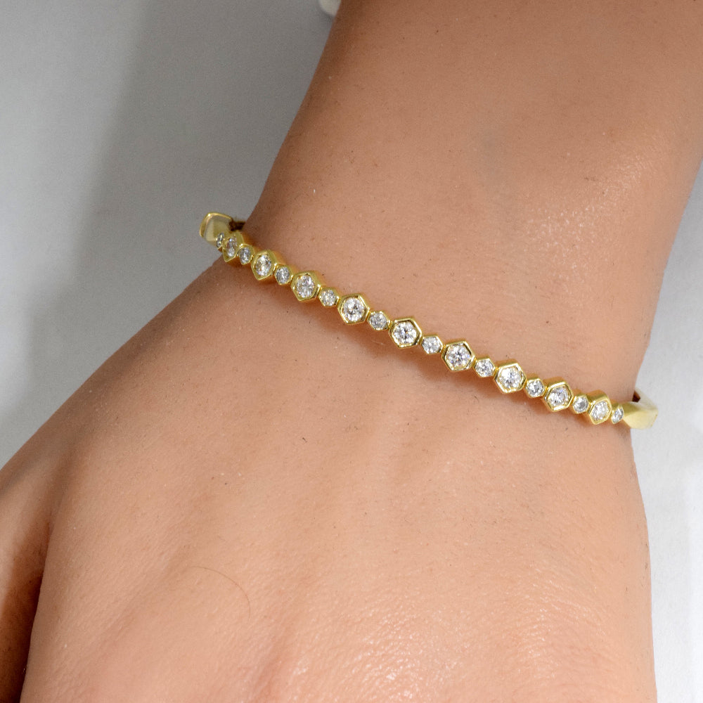 SPECIAL! .97ct G SI 14K Yellow Gold Diamond Diamond Bangle Bracelet