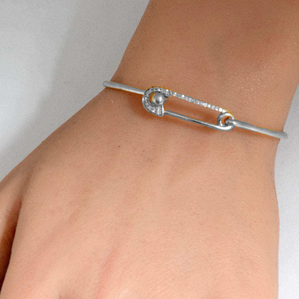 DIAMOND CLOSEOUT! .15ct G SI 14K White Gold Diamond Paperclip Wrap Around Bangle Bracelet 7" Long