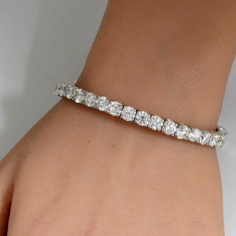 SPECIAL! 9.80ct G SI .50ct Each Round 14K White Gold Round Diamond Flexible Bangle Bracelet