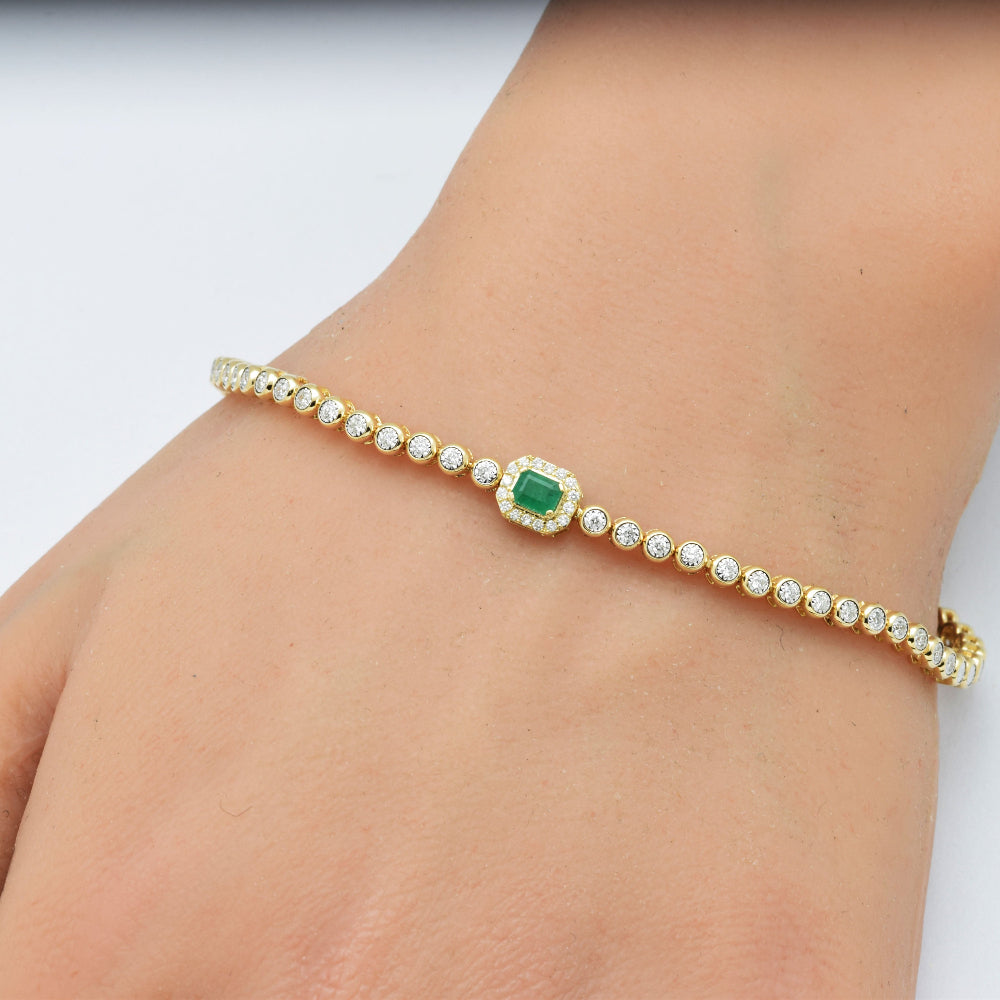 SPECIAL! .50ct G SI 14K Yellow Gold Round Diamond & Emerald Gemstone Bracelet 7"