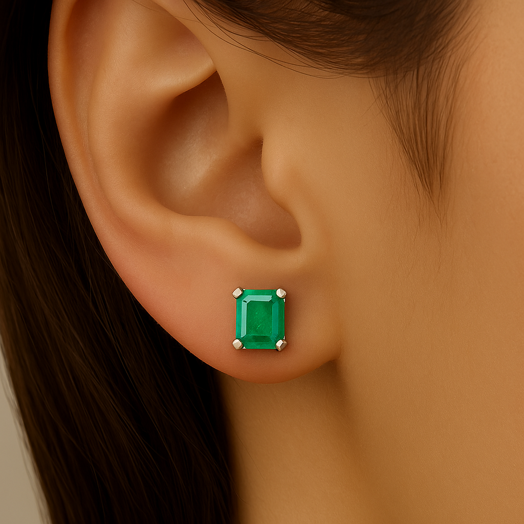 SPECIAL!1.04ct G SI 14K White Gold Natural Emerald Gemstones Stud Earrings