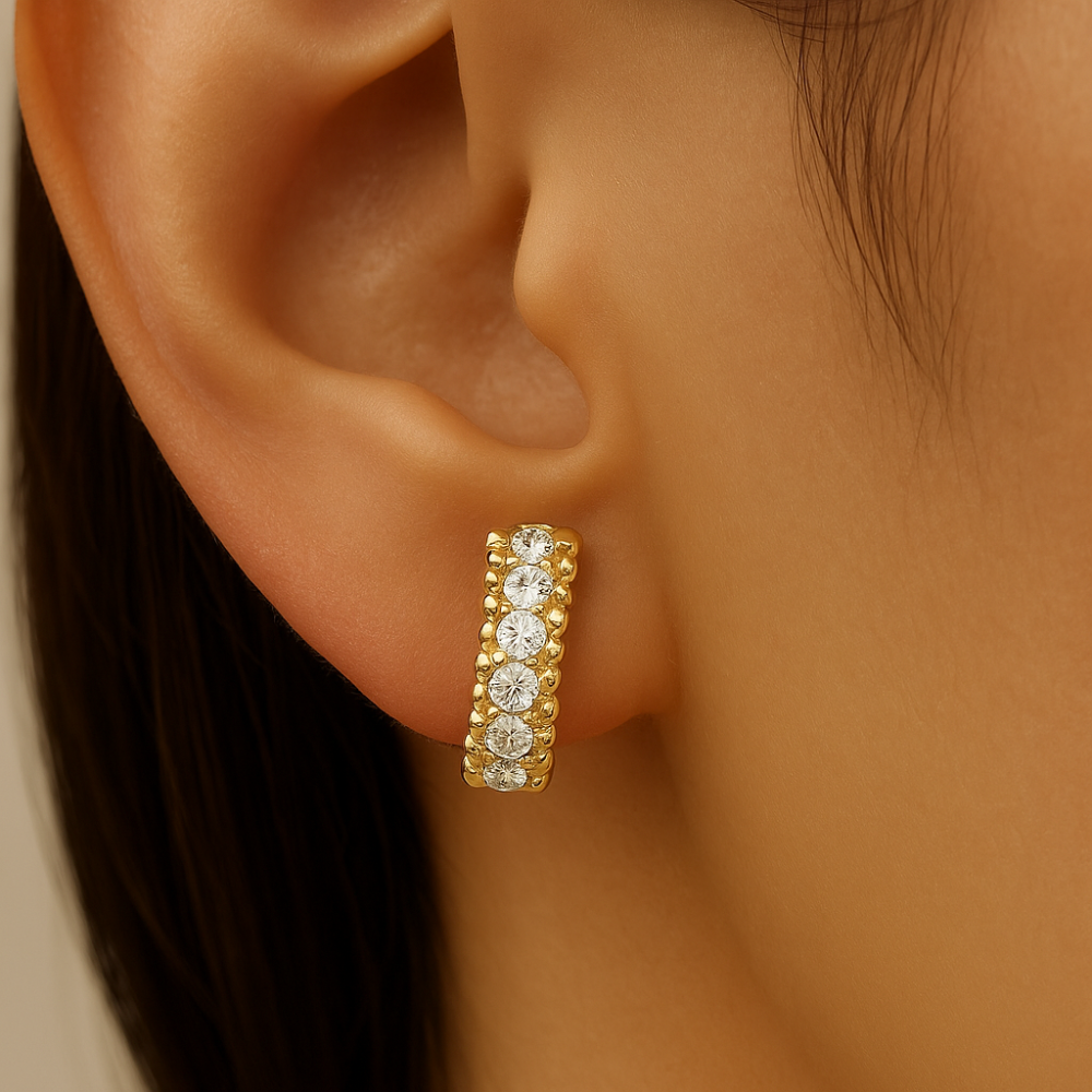 SPECIAL!.32ct G SI 14K Yellow Gold Diamond Beaded Hoop Earrings