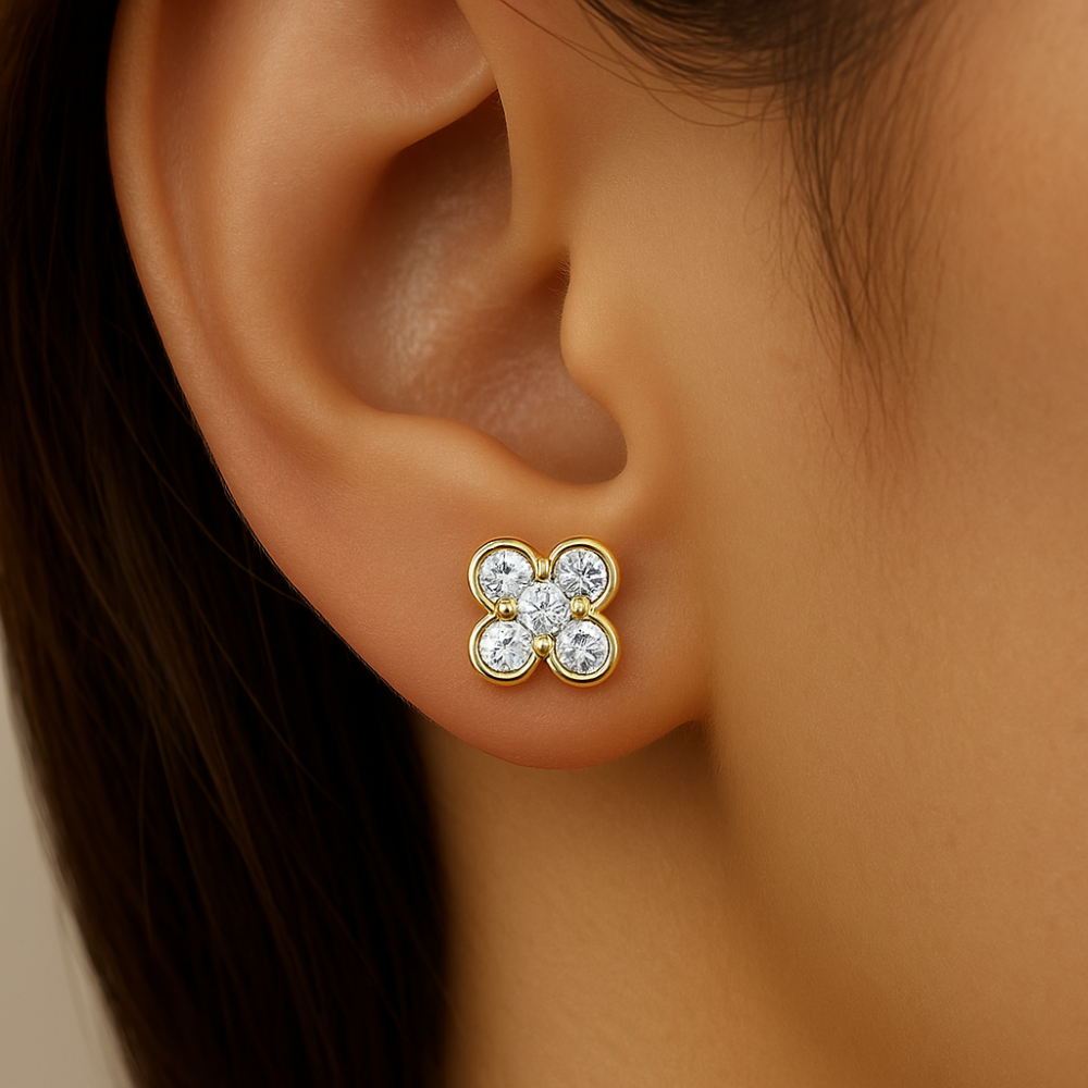 .26ct G SI 14K Yellow Gold Diamond Clover Earrings