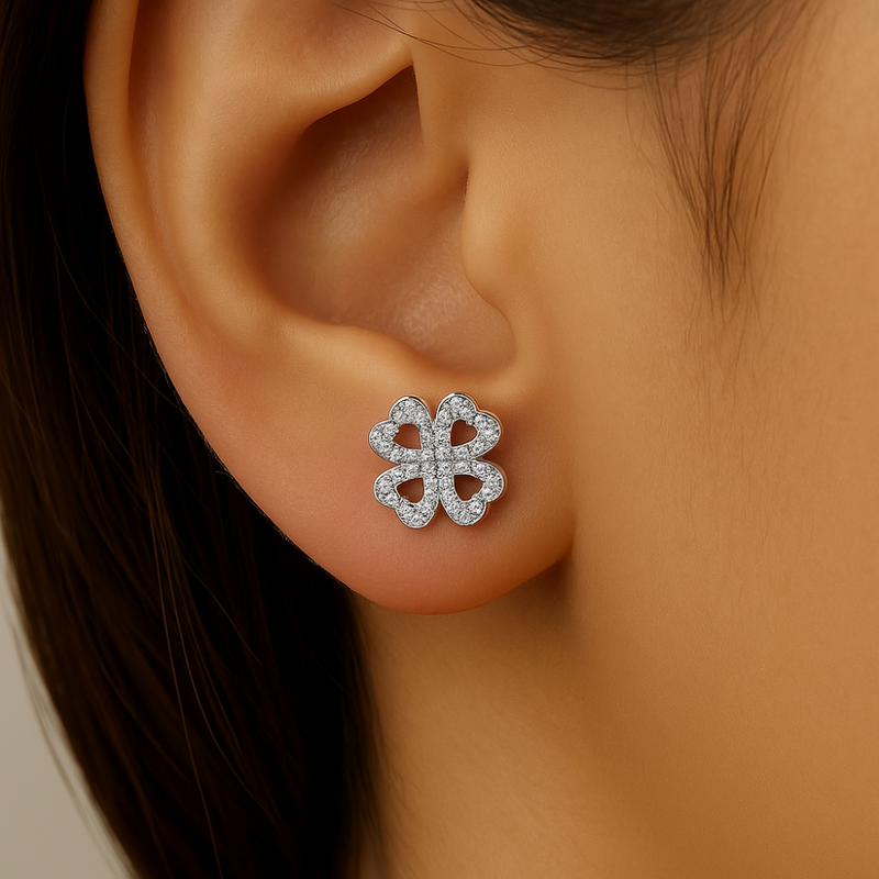 SPECIAL! .18ct G SI 14K White Gold Heart Clover Diamond Earrings