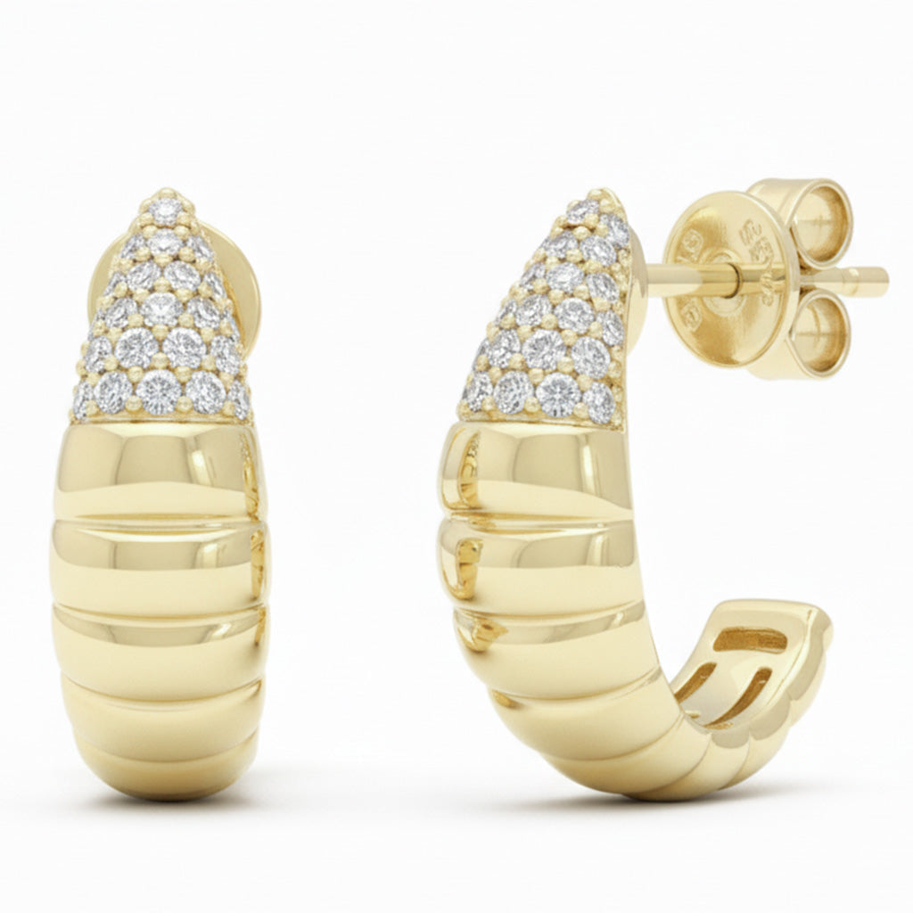 SPECIAL! .19ct G SI 14kt Yellow Gold Round Diamond Modern Earrings