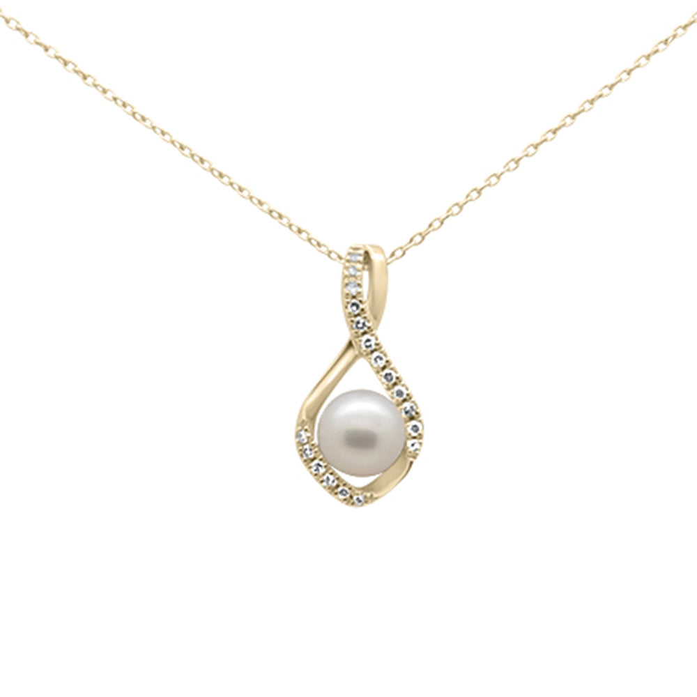 SPECIAL! .10ct G SI 14K Yellow Gold Diamond Pearl Pendant Necklace