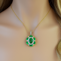 SPECIAL!.89ct G SI 14K Yellow Gold Diamond & Emerald Gemstone Pendant Necklace 18" Chain