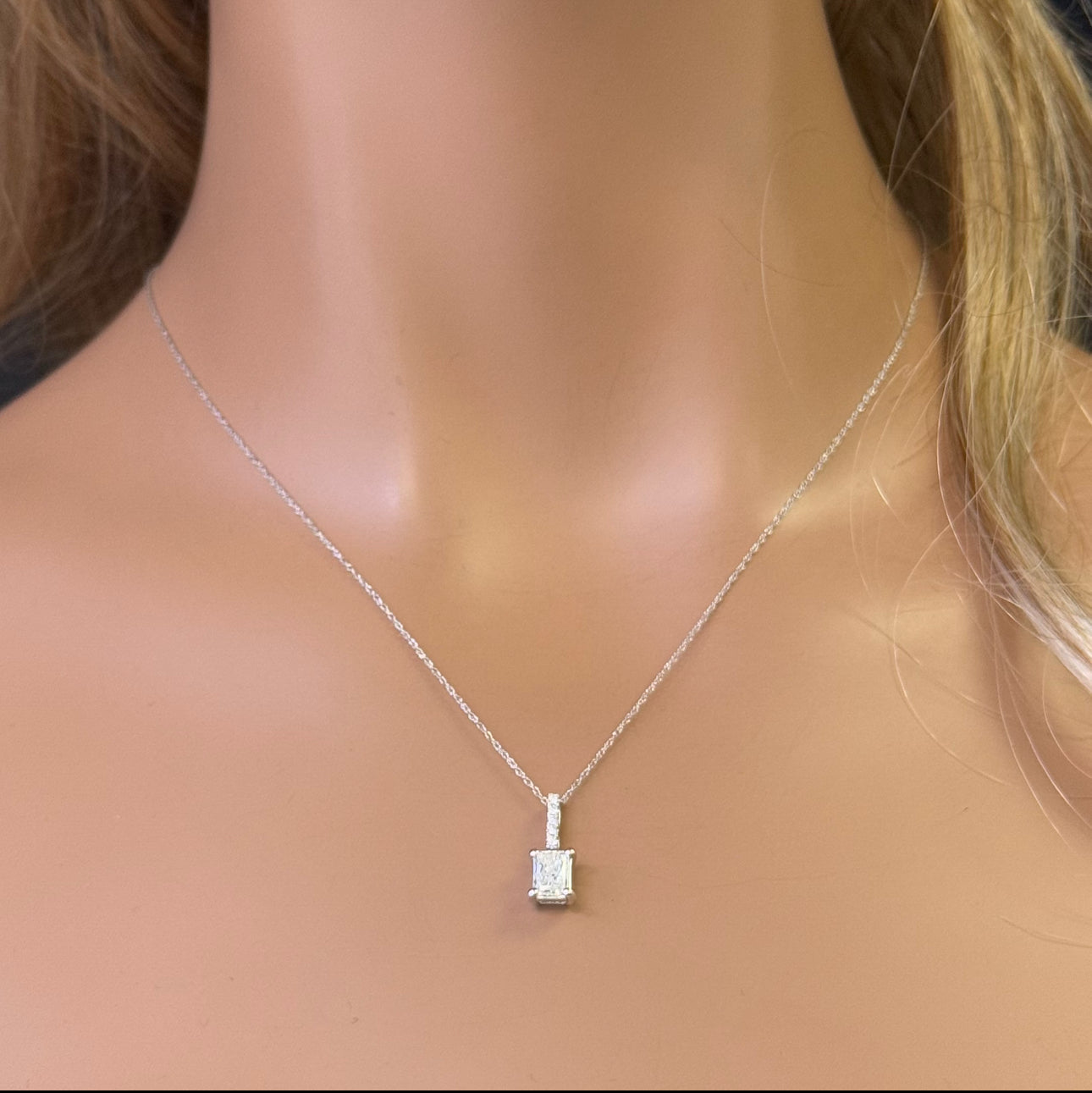 SPECIAL! .76ct G SI 14K White Gold Radiant Cut Diamond Pendant Necklace 18" Chain
