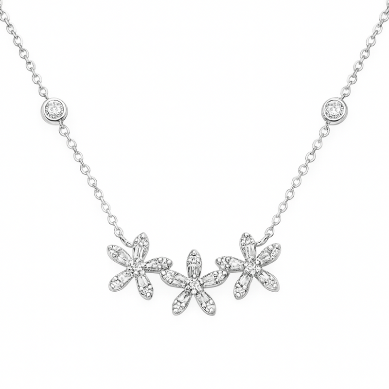 SPECIAL!.38ct G SI 14K White Gold Diamond Three Flower Diamond Pendant Necklace 18" Long