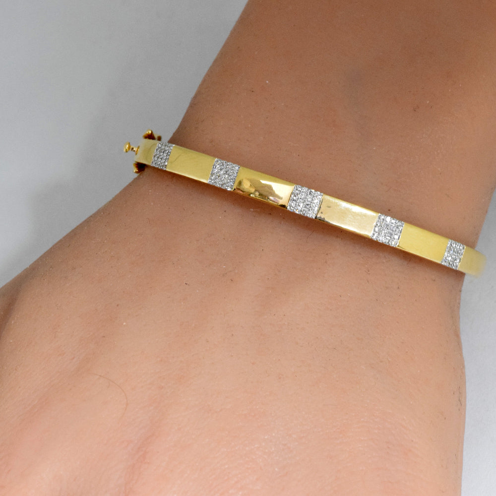 SPECIAL!.32ct G SI 14K Yellow Gold Round Diamond Bangle Bracelet