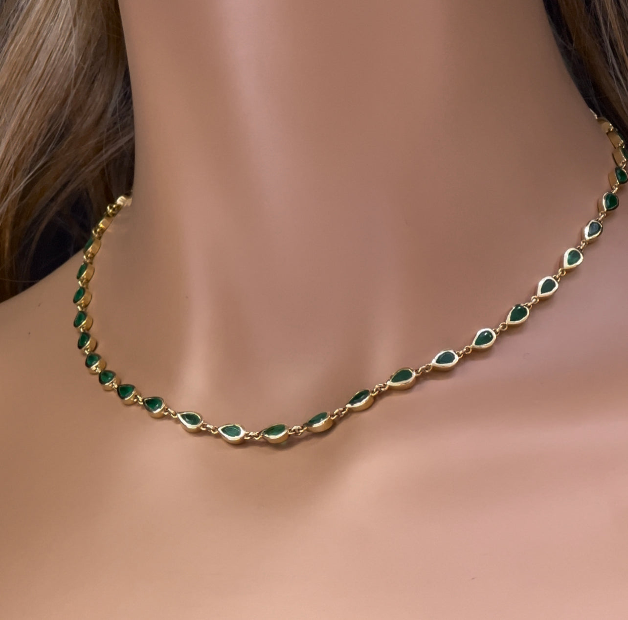 GEMSTONE CLOSEOUT!  5.99ct G SI 14K Yellow Gold Pear Shaped Emerald Gemstone Pendant Necklace 16" Long