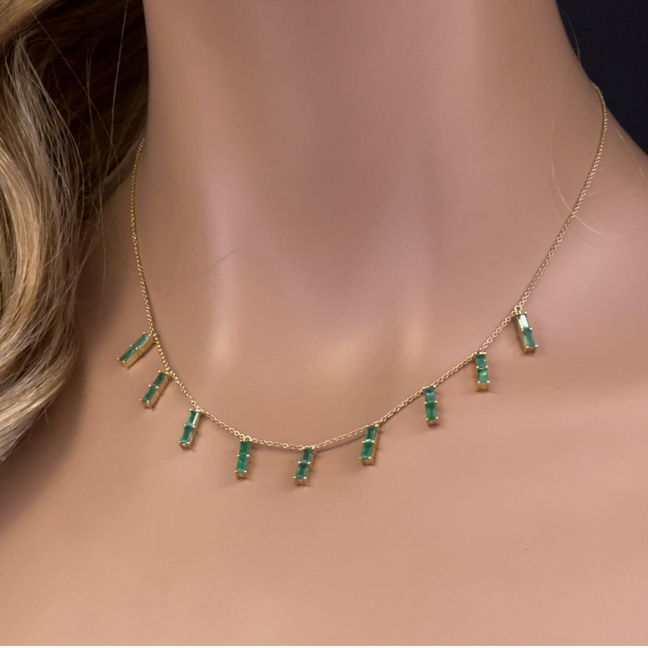GEMSTONE CLOSEOUT!   2.34ct G SI 14K Yellow Gold Green Emerald Gemstone Dangling Necklace 16 + 2" Ext