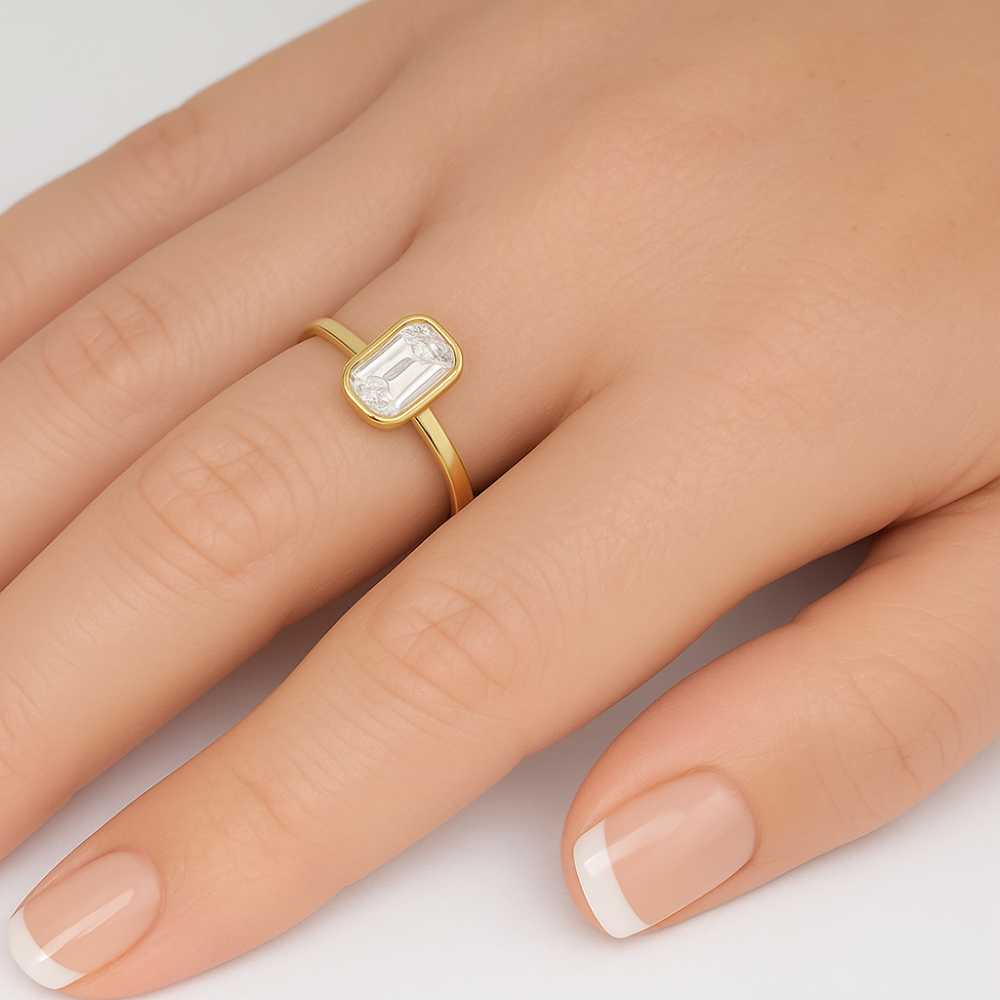 SPECIAL! .18ct G SI 14K Yellow Gold Bezel Set Emerald Cut Diamond Engagement Ring Size 7