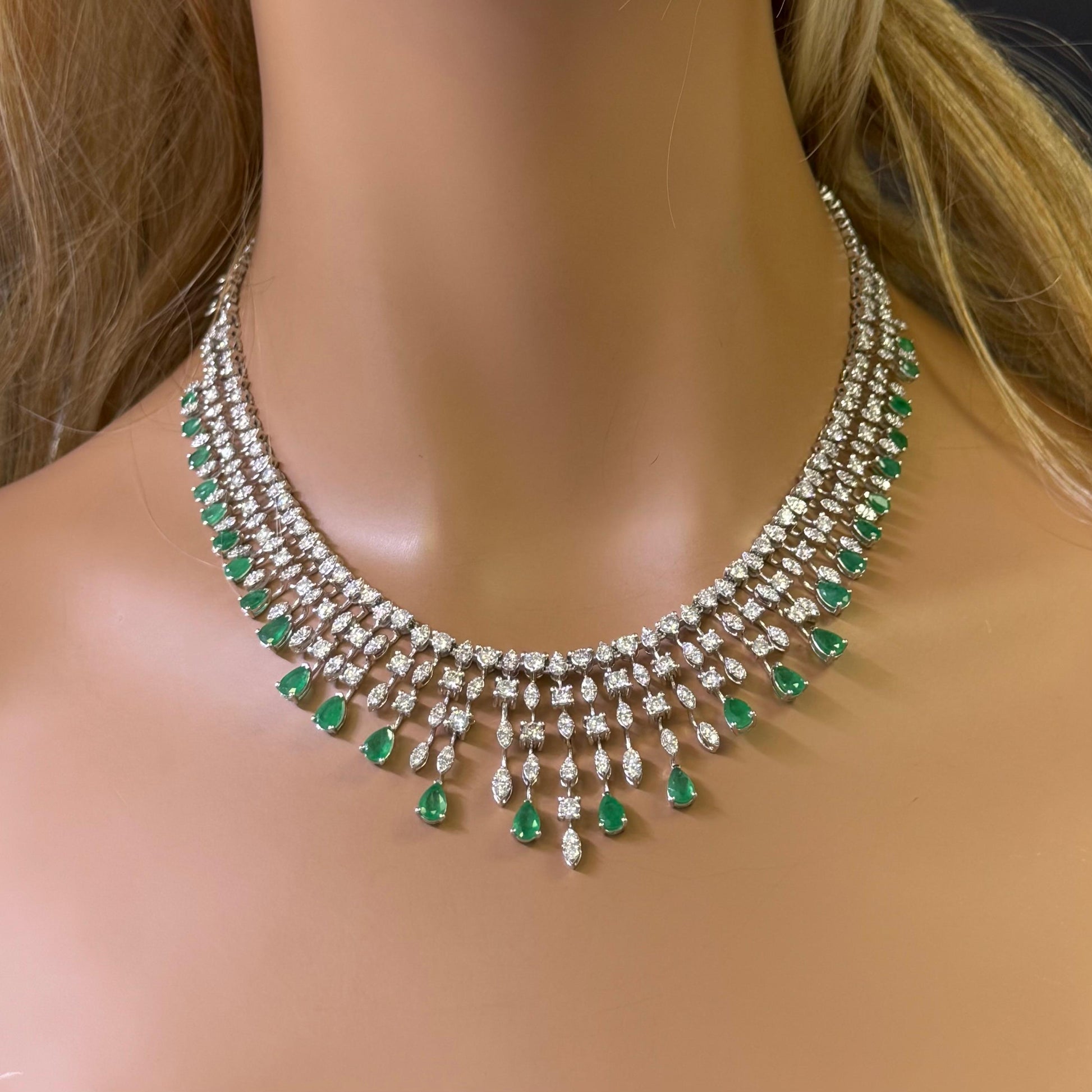SPECIAL! 17.54ct G SI 14K White Gold Diamond & Natural Emerald Gemstones Pendant Necklace 16" Long