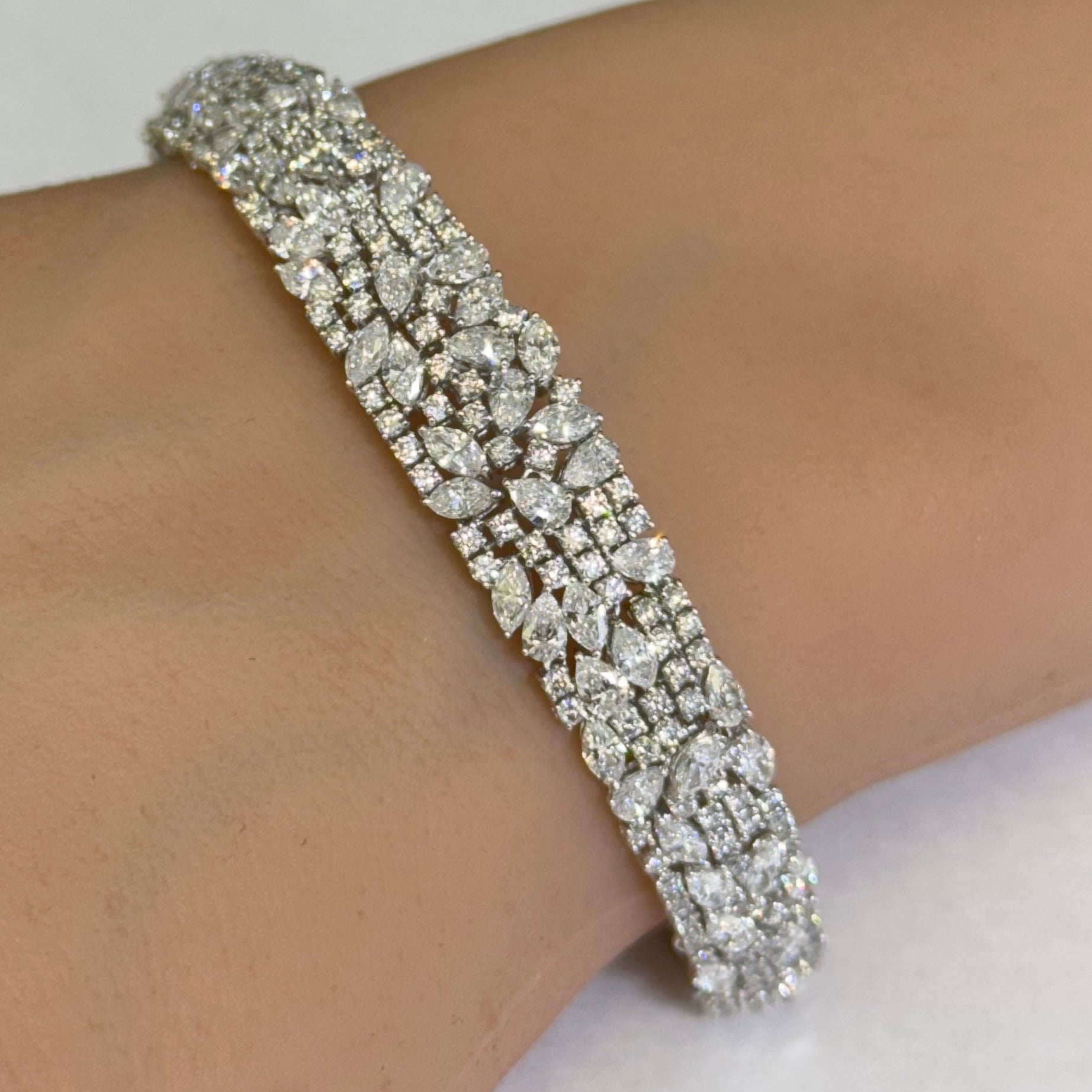 SPECIAL!8.43ct G SI 14K White Gold Diamond Multi Shape Bracelet 7" Long